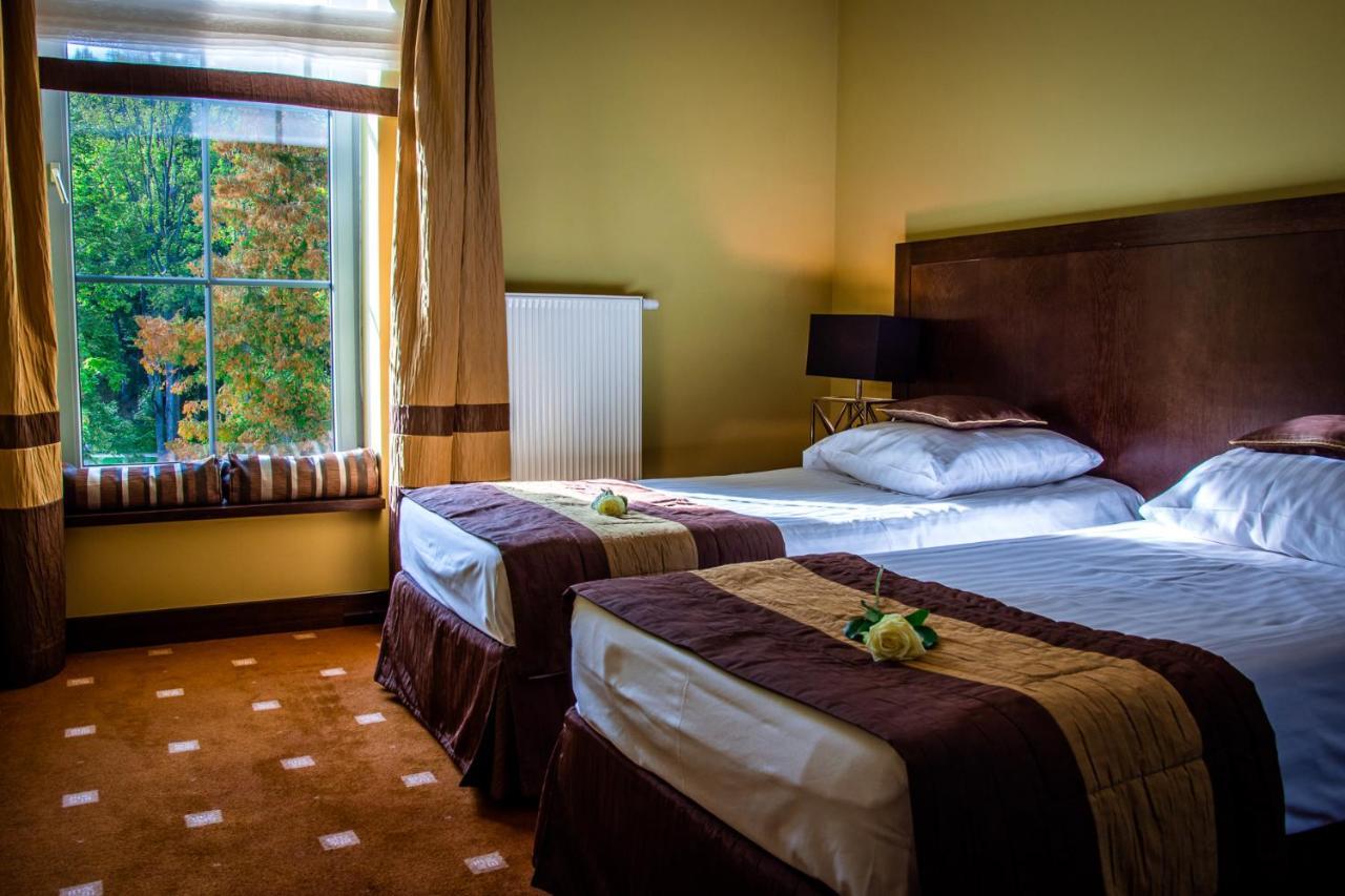 Hotel Nowy Dwor Elizy Blisko Sky Bridge Długopole-Zdrój Eksteriør bilde