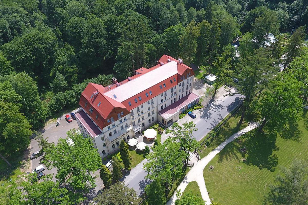 Hotel Nowy Dwor Elizy Blisko Sky Bridge Długopole-Zdrój Eksteriør bilde
